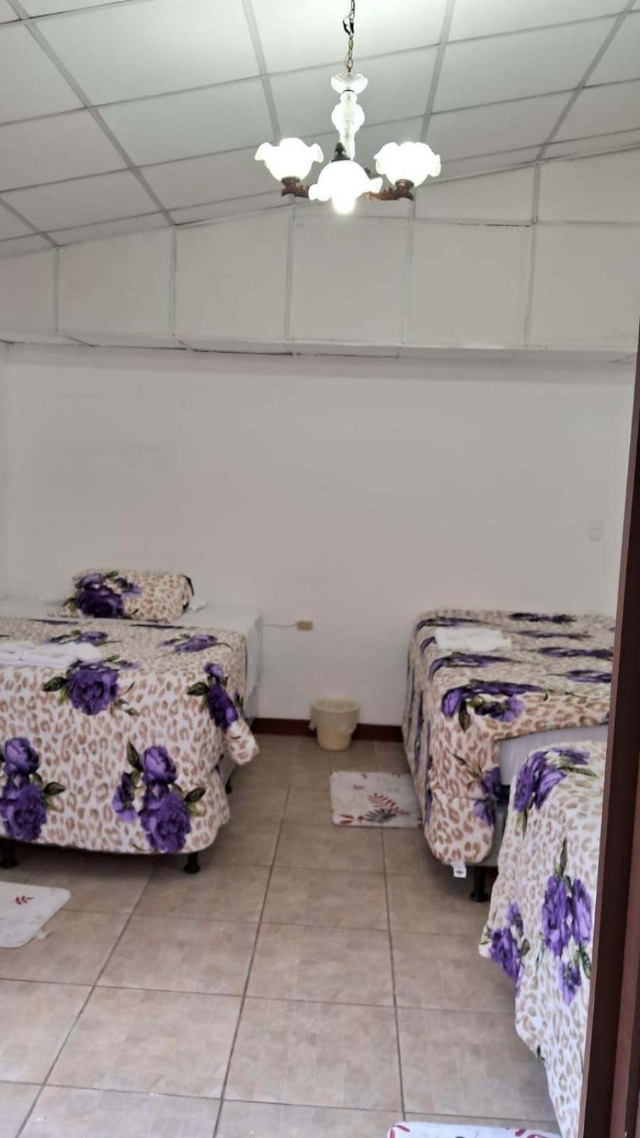 קצאלטננגו Hotel Kamelot Parque Central מראה חיצוני תמונה