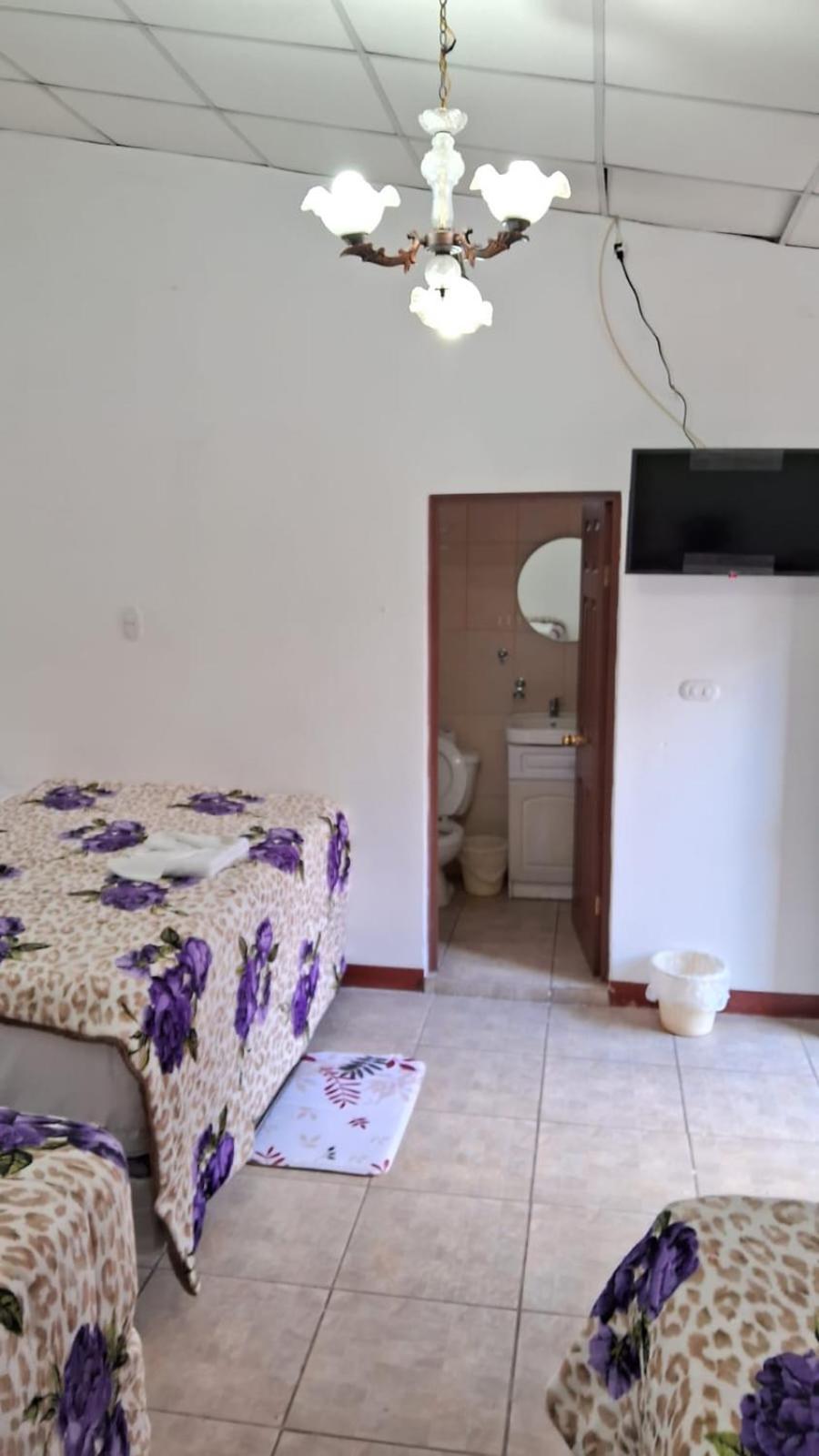 קצאלטננגו Hotel Kamelot Parque Central מראה חיצוני תמונה
